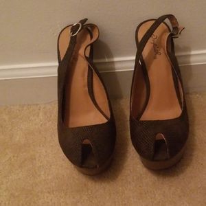 Brown peep toe Heel